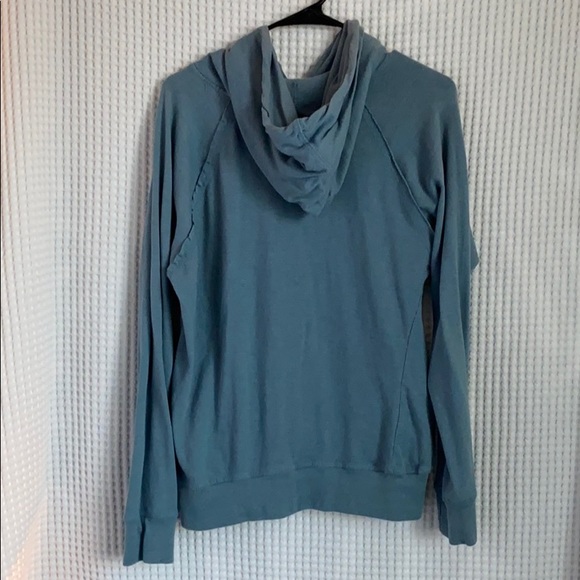 BYUI Blue Sweatshirt - Picture 2 of 6